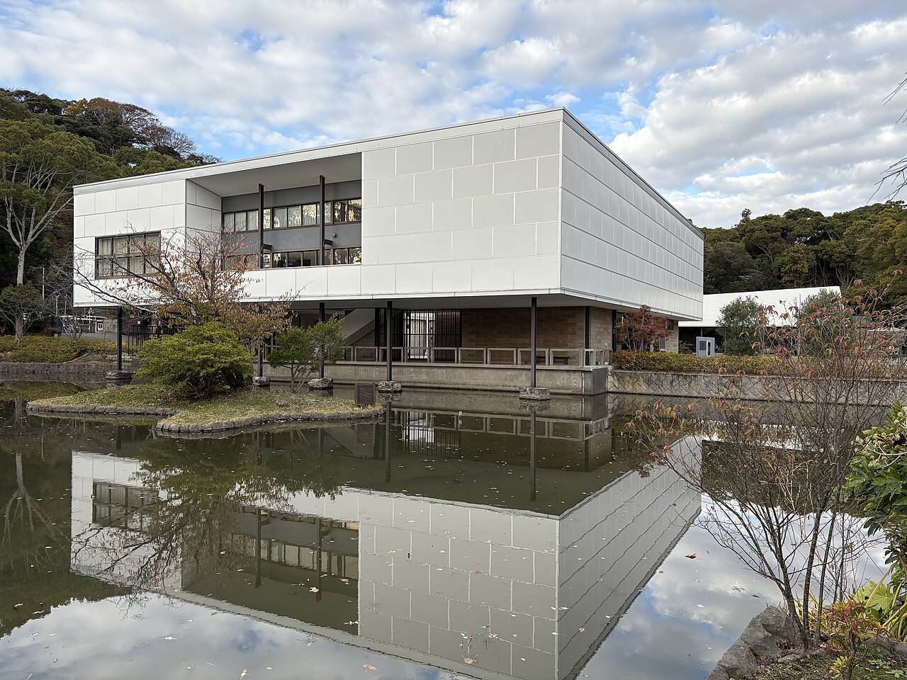旧神奈川県立近代美術館の画像