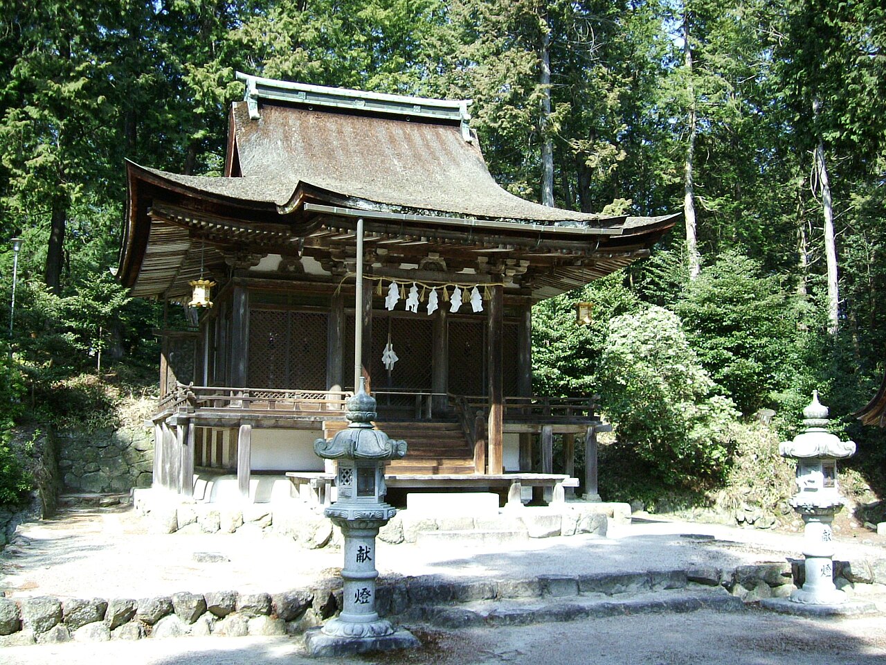 大笹原神社本殿の画像