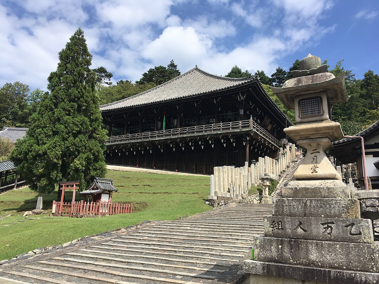 東大寺二月堂の画像