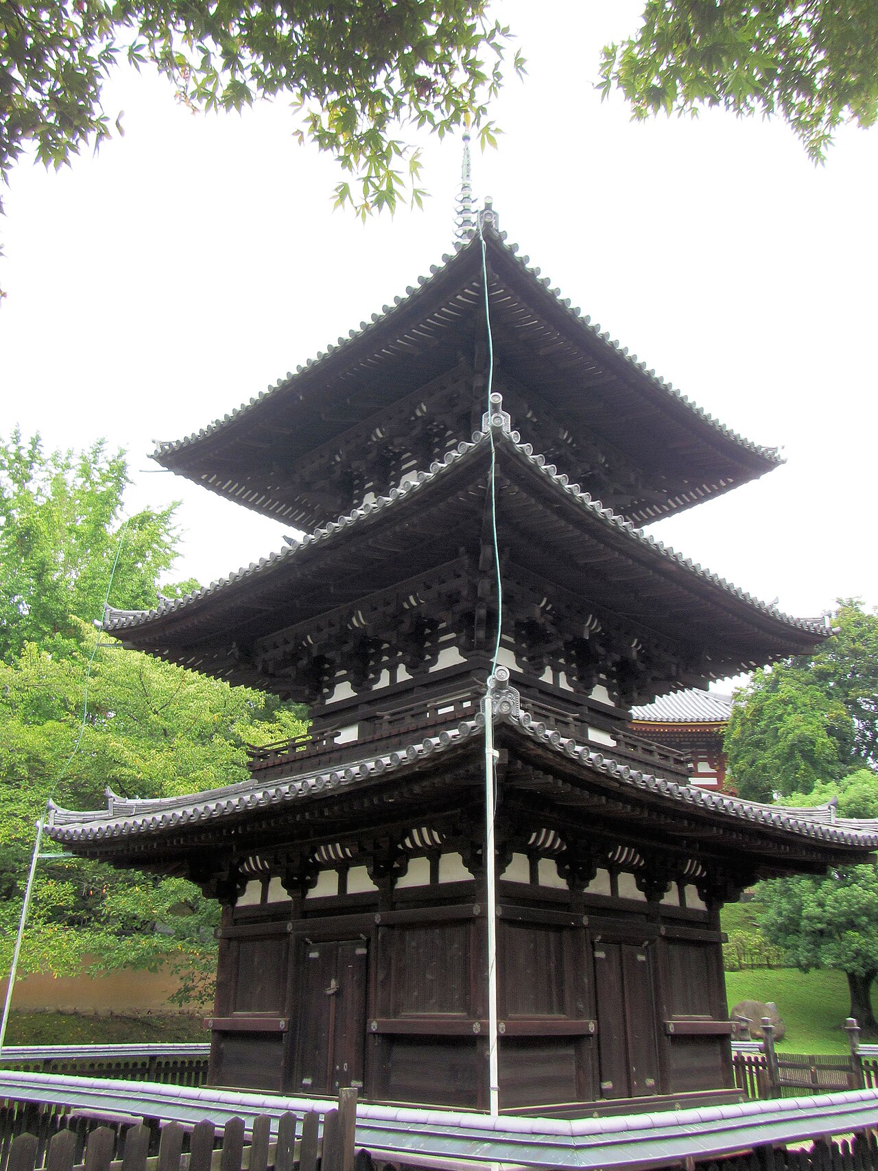興福寺三重塔の画像