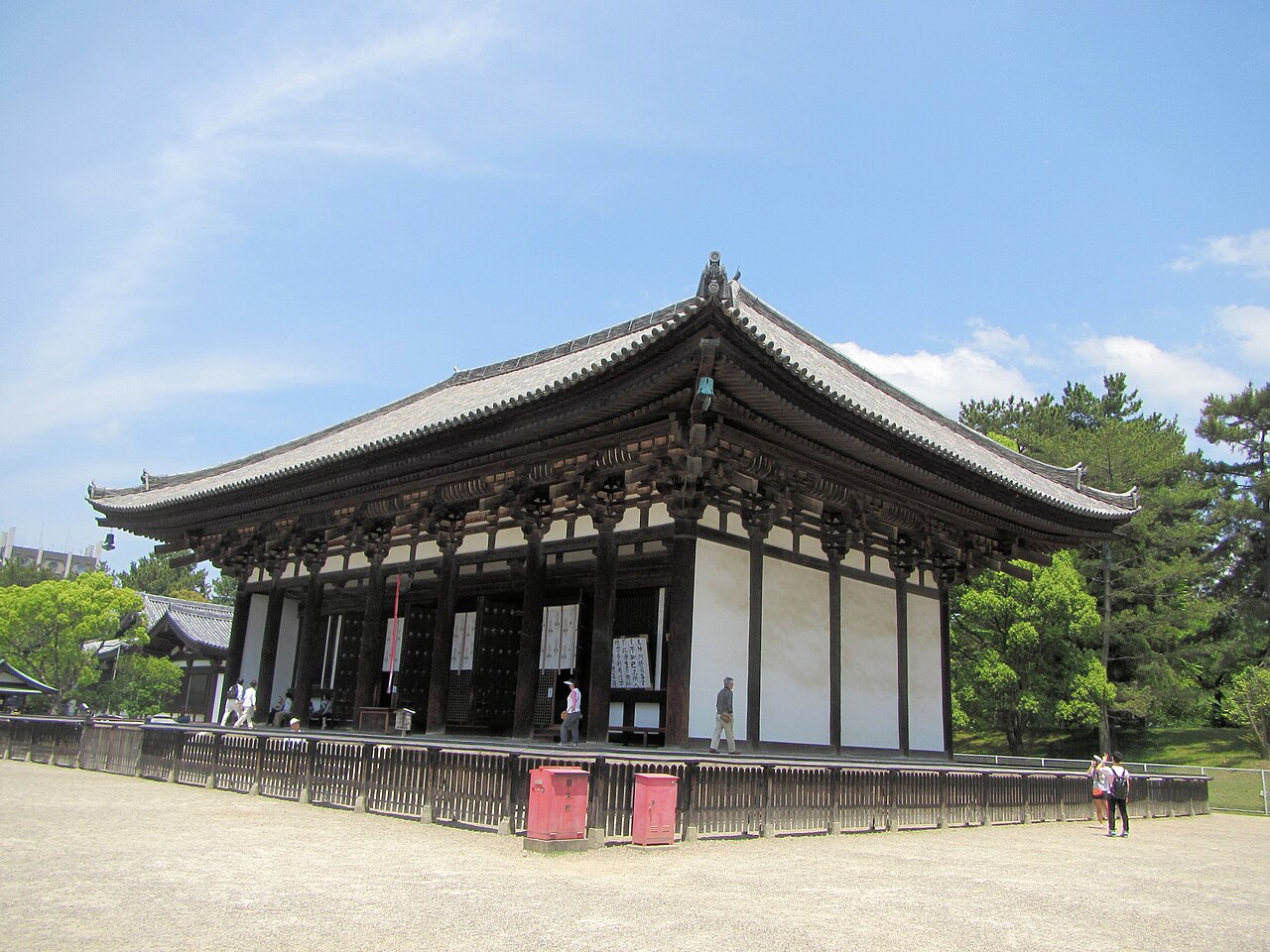 興福寺東金堂の画像