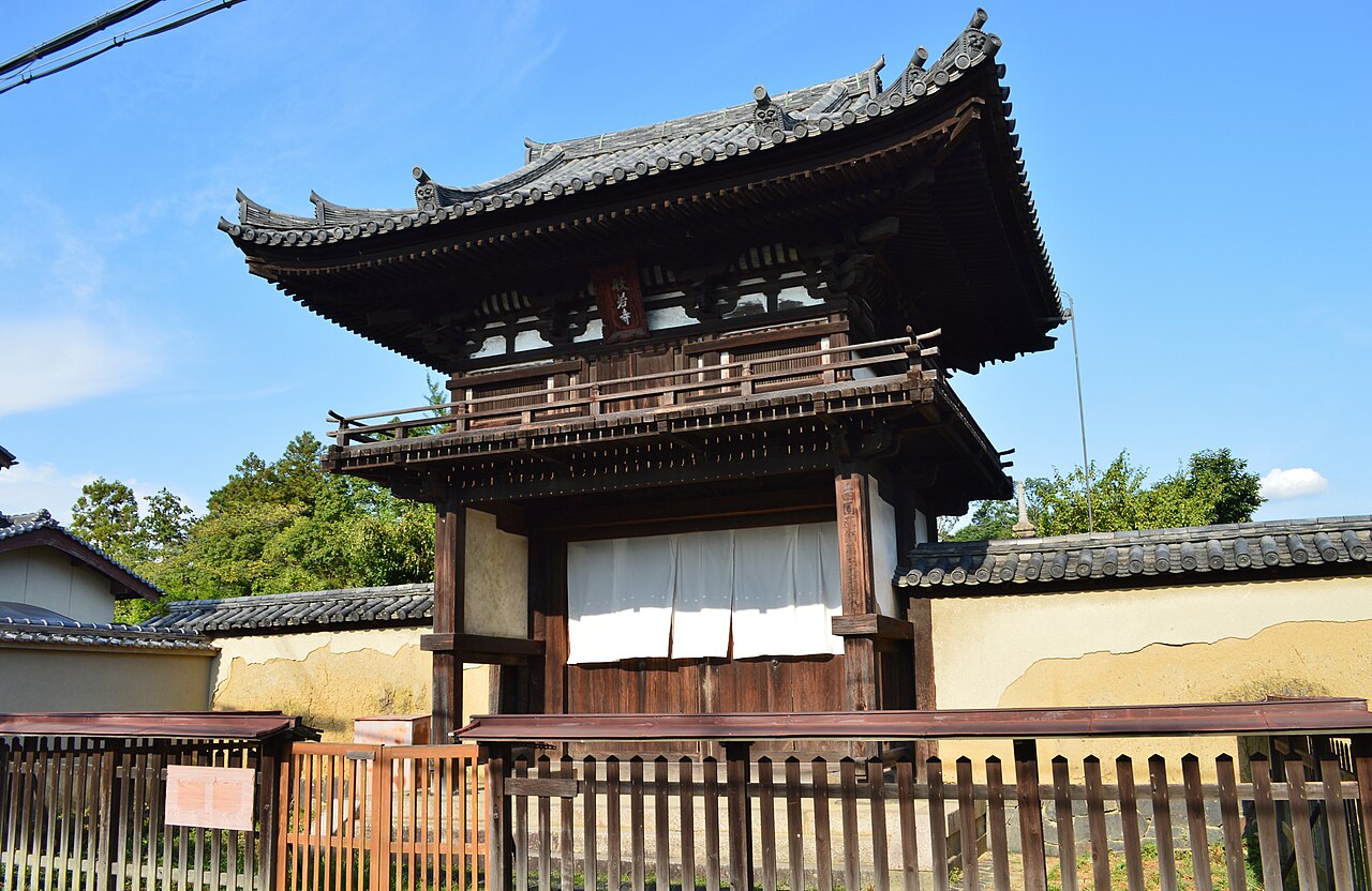 般若寺楼門の画像