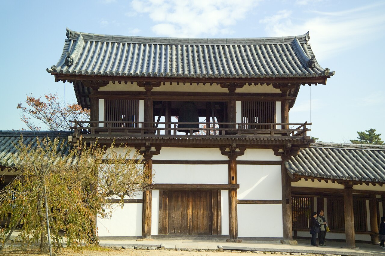 法隆寺鐘楼の画像