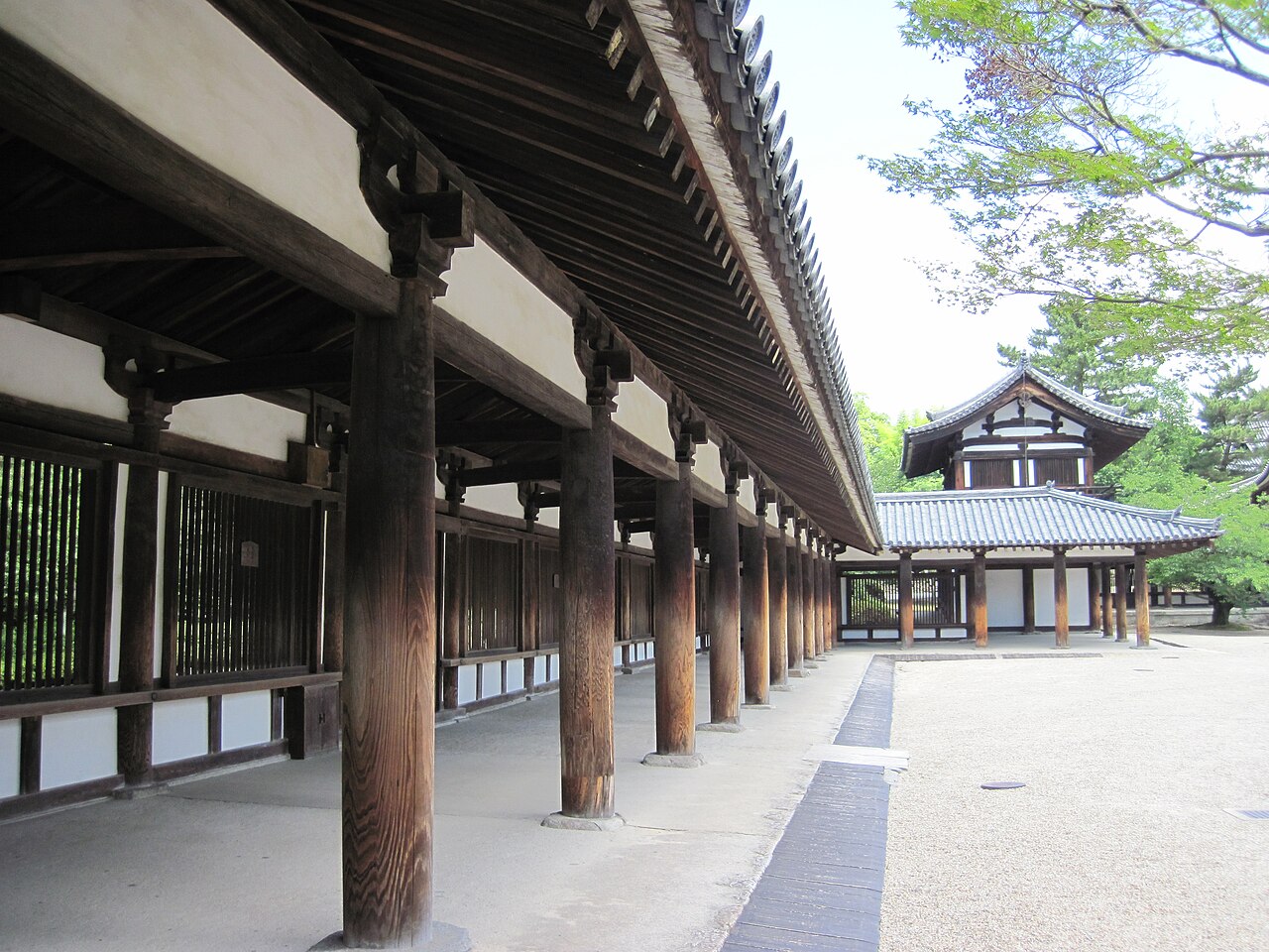 法隆寺廻廊の画像