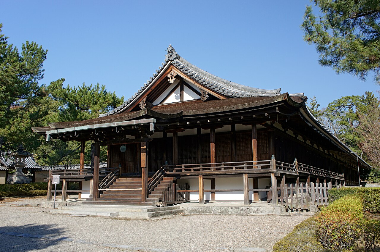 法隆寺三経院及び西室の画像