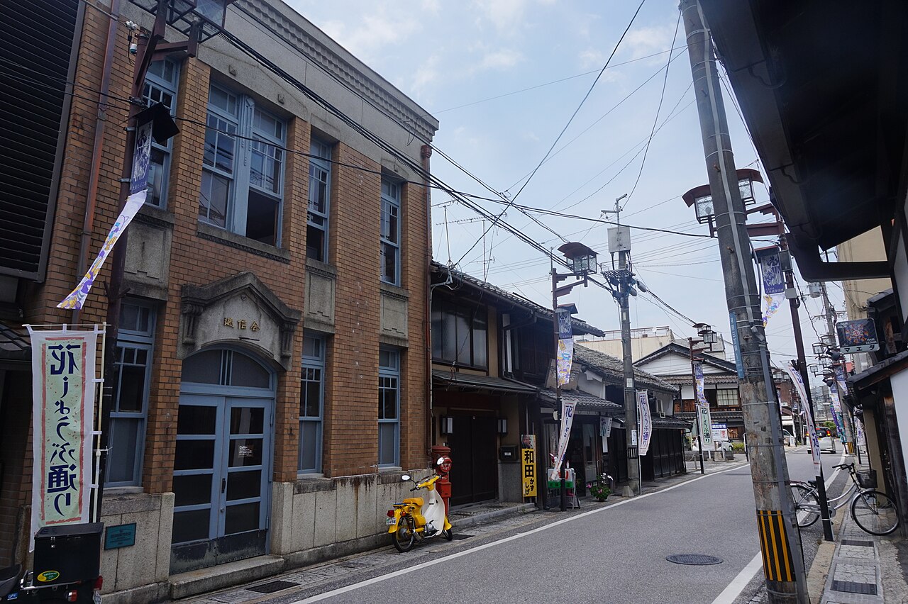 彦根市河原町芹町地区の画像