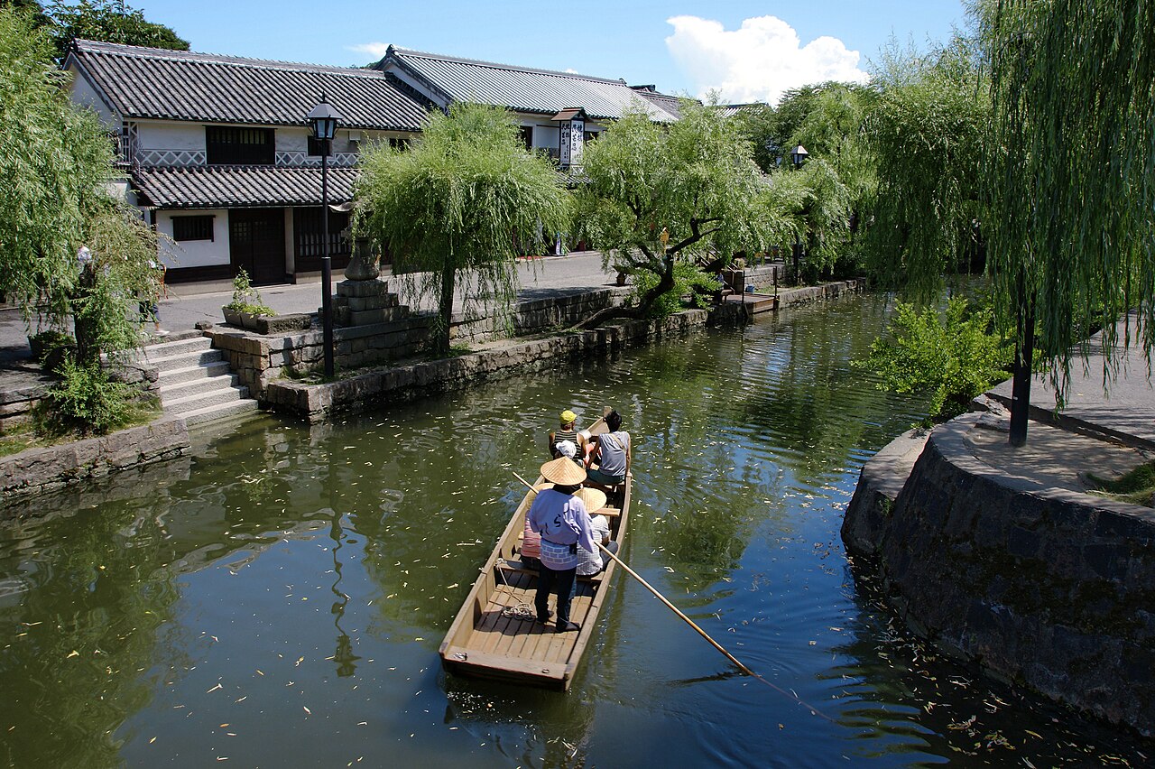 倉敷市倉敷川畔の画像