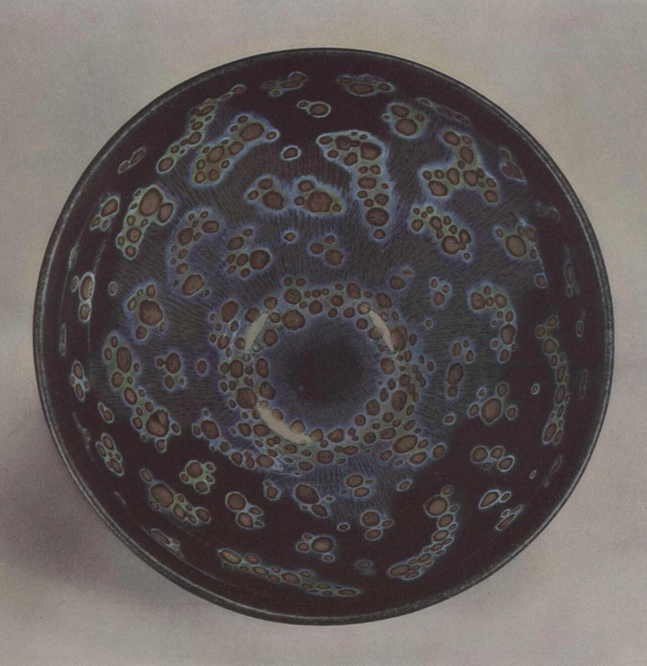 曜変天目茶碗の画像
