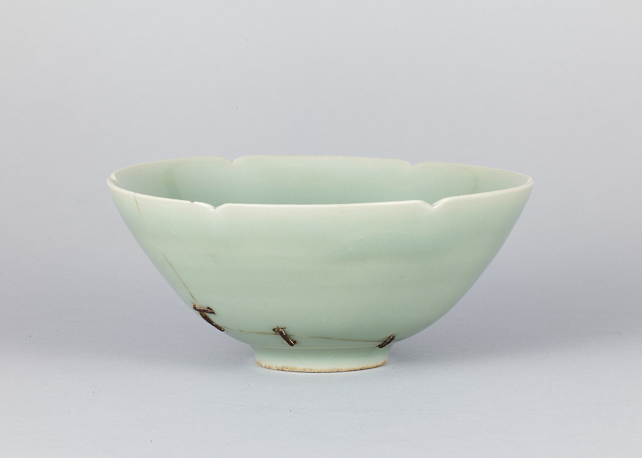 青磁茶碗〈（馬蝗絆）／〉の画像