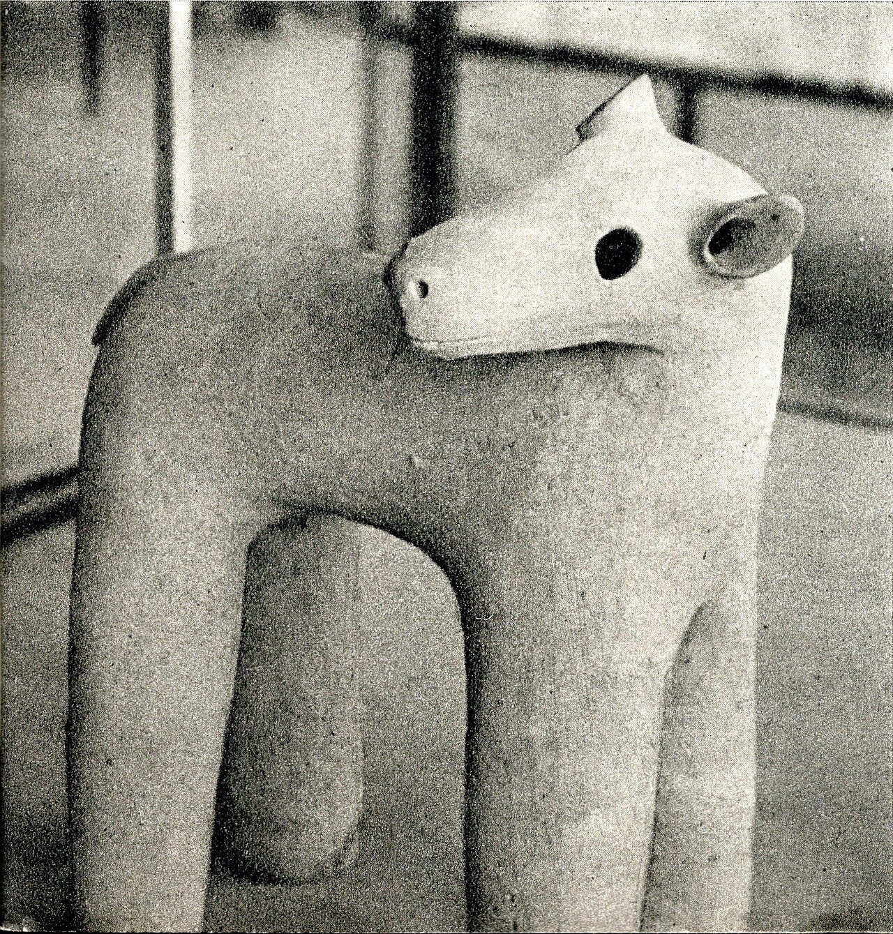 埴輪犬の画像