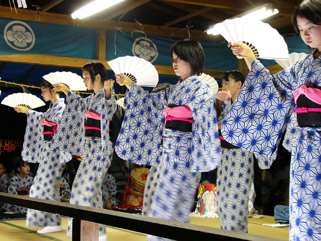 徳山の盆踊の画像