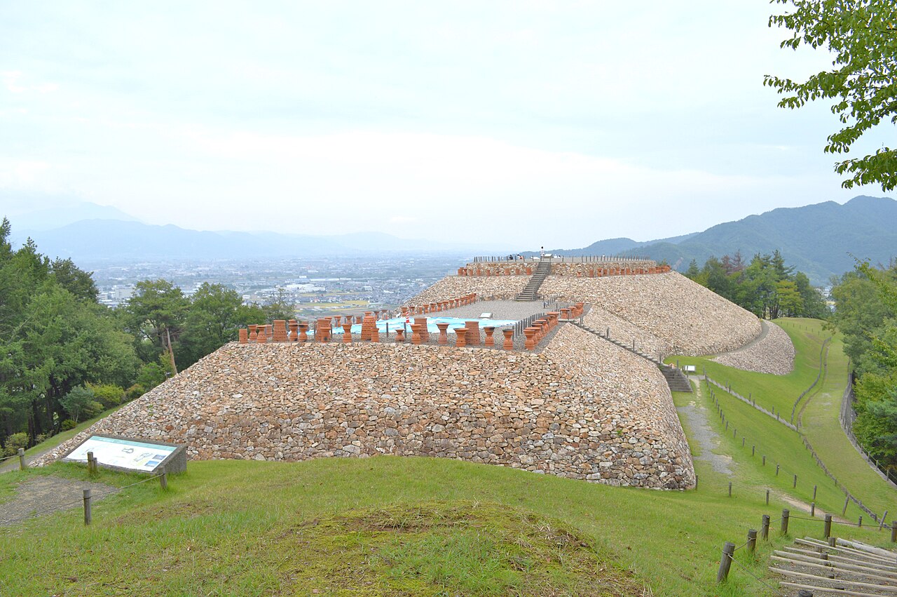 埴科古墳群         
  　森将軍塚古墳     
  　有明山将軍塚古墳 
  　倉科将軍塚古墳   
  　土口将軍塚古墳の画像