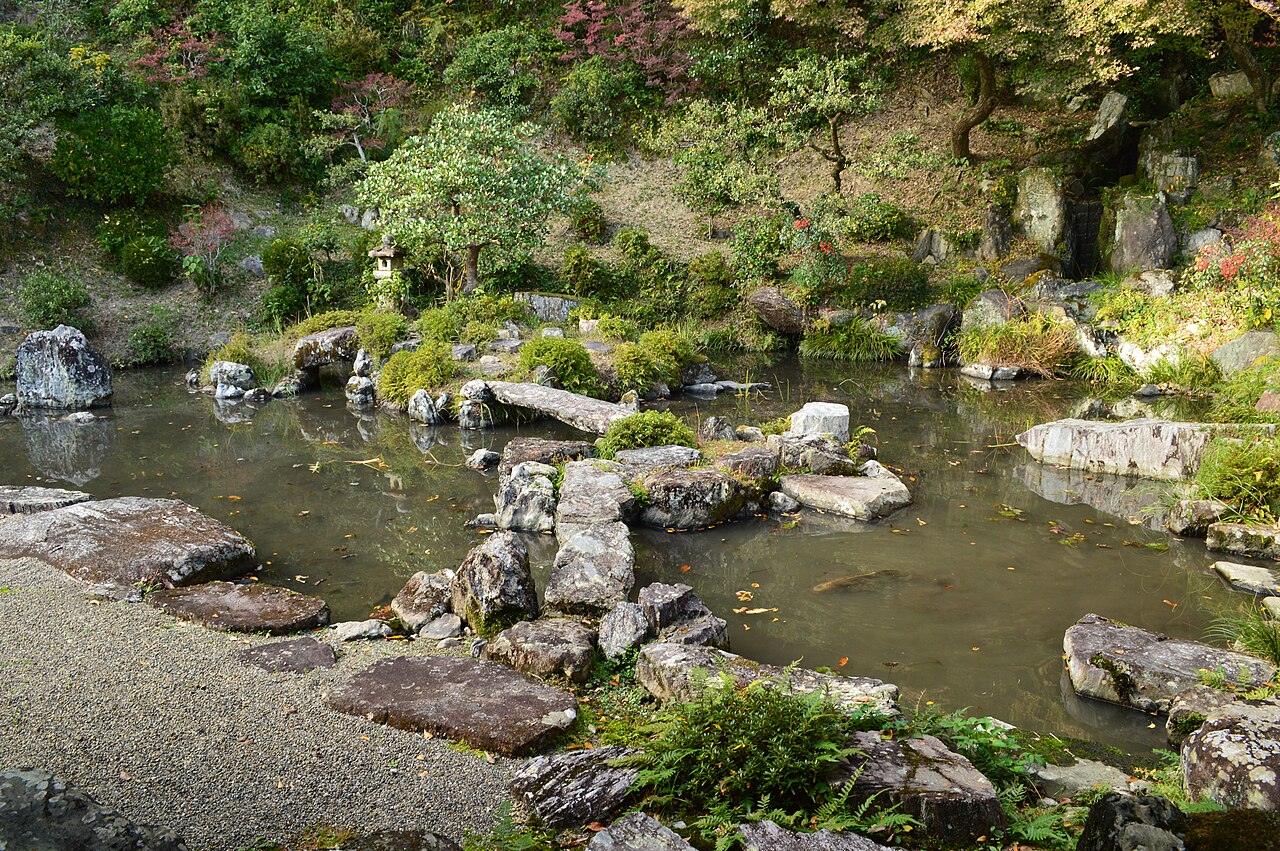 根来寺庭園の画像
