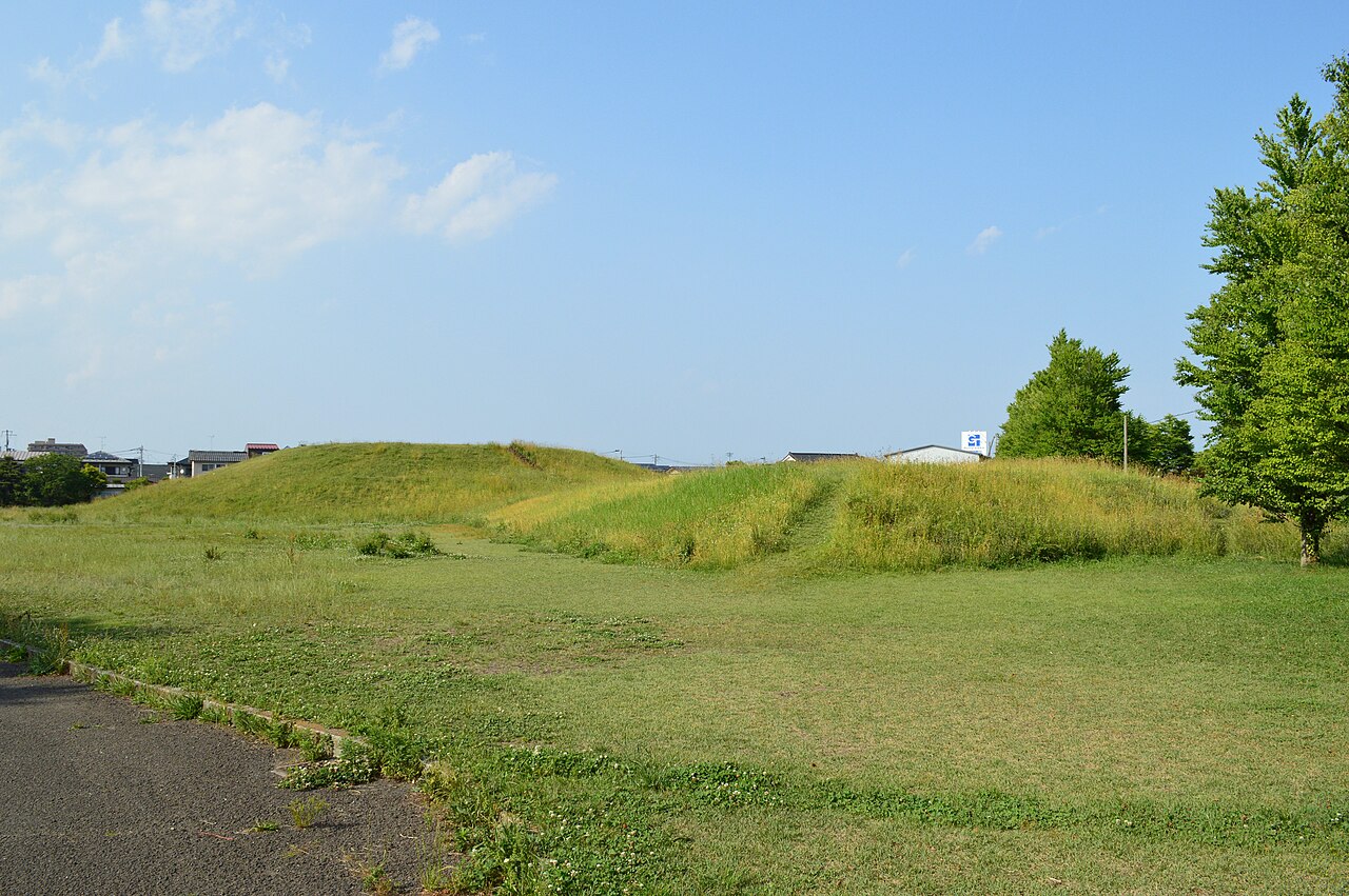 遠見塚古墳の画像