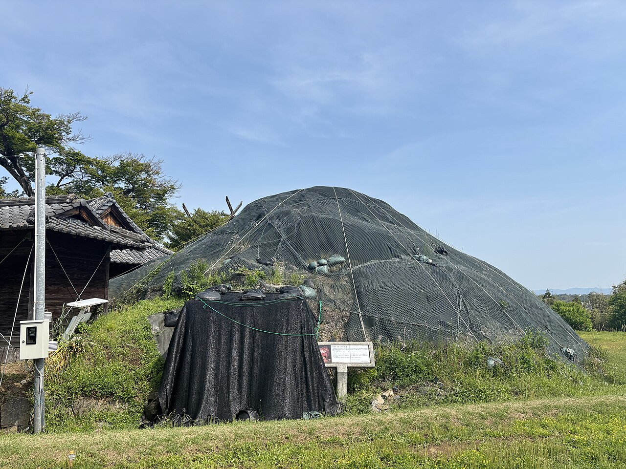 釜尾古墳の画像