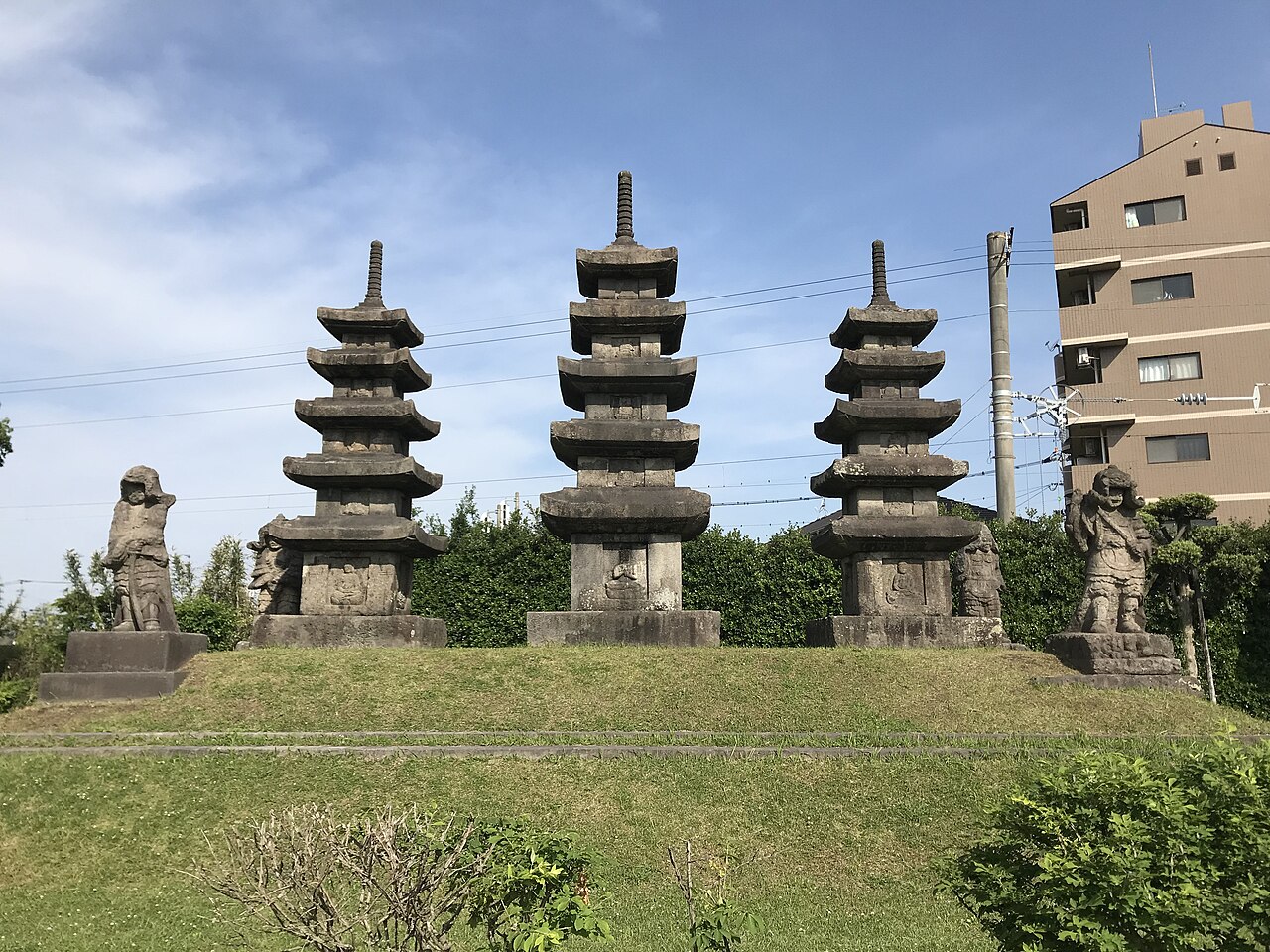隼人塚の画像