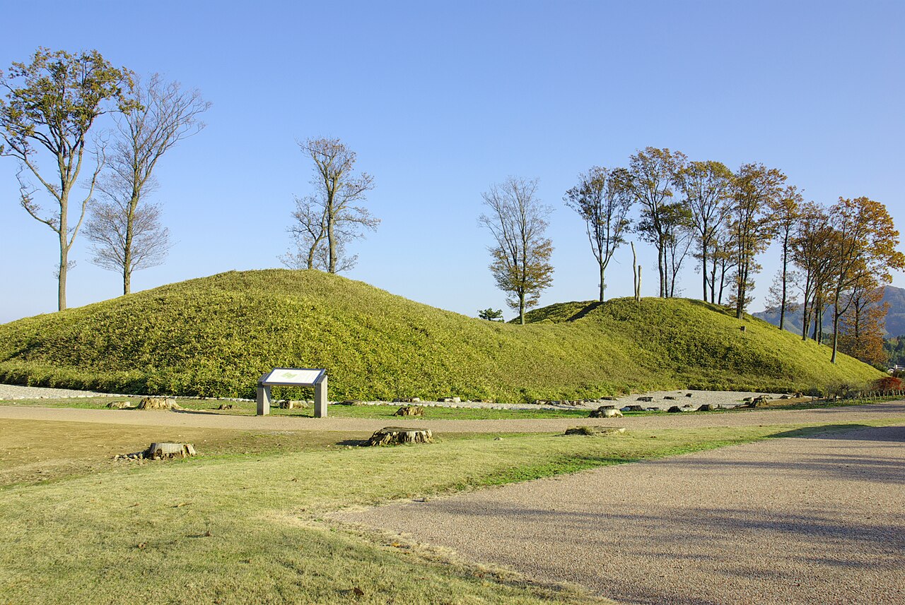 柳田布尾山古墳の画像