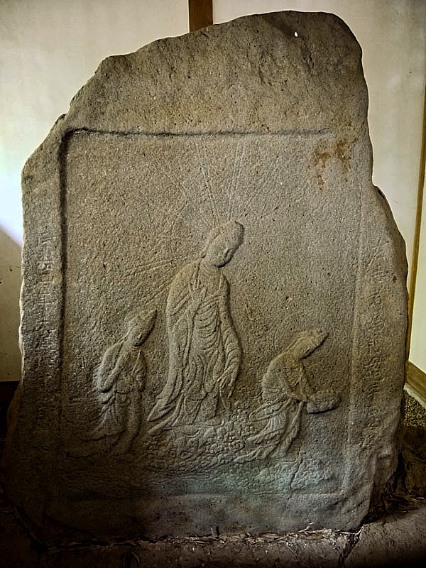 下鳥渡供養石塔の画像
