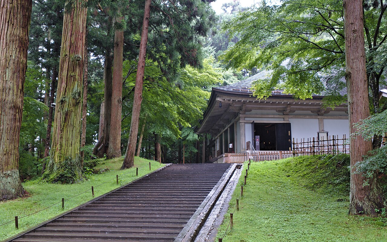 平泉―仏国土（浄土）を表す建築・庭園及び考古学的遺跡群―の画像